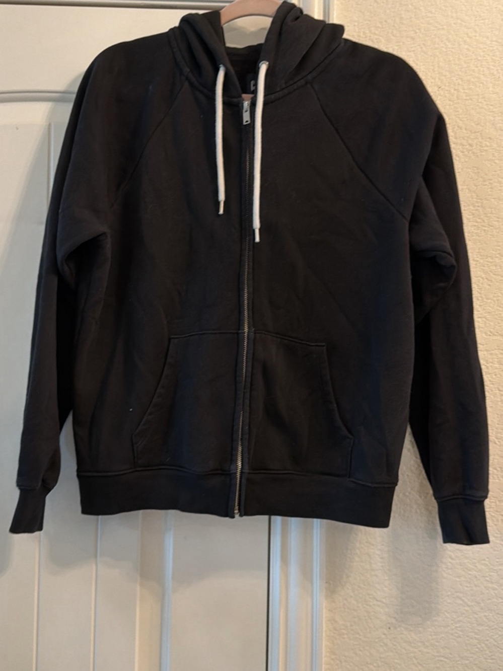 Gap Women’s Black Full-Zip Hoodie, Sz S